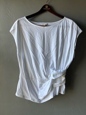 Banana Republic White Twist-Waist Top ~ Size L